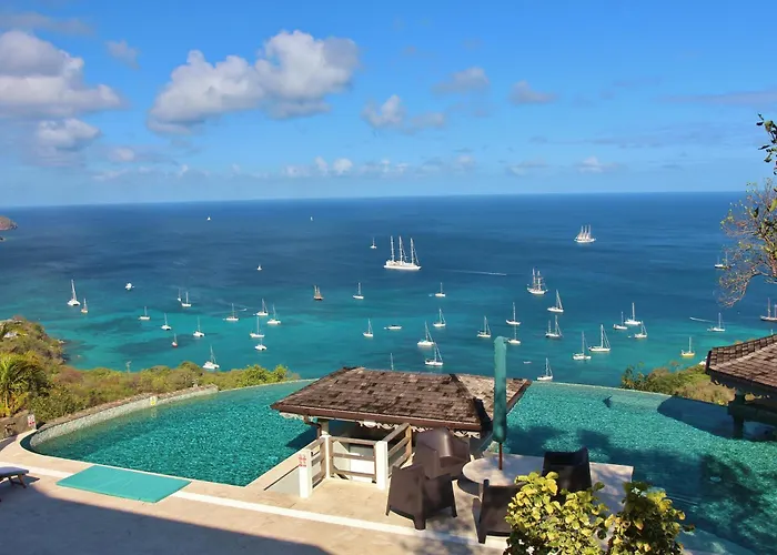 Tropical Hideaway