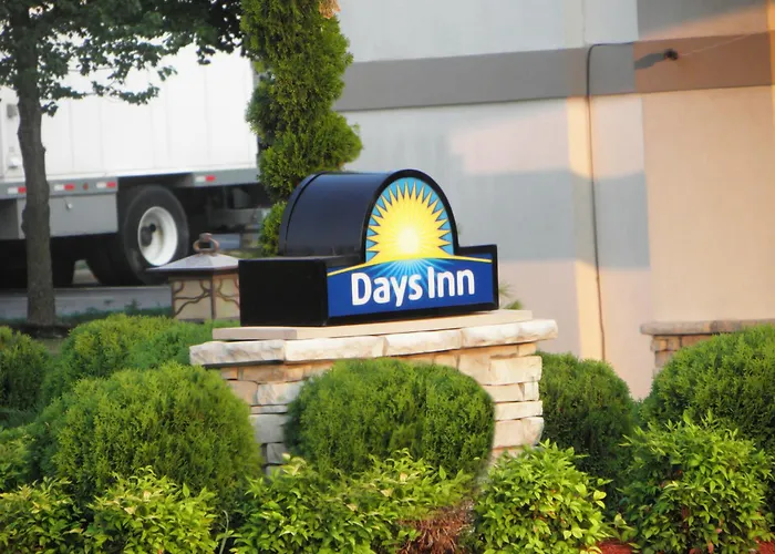 Days Inn By Wyndham Battlefield Rd/Hwy 65