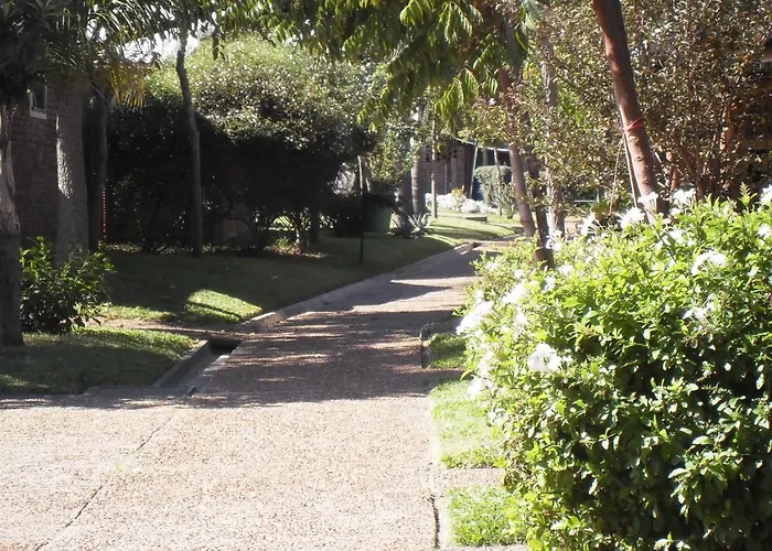 Hotel Jardines De Dayman
