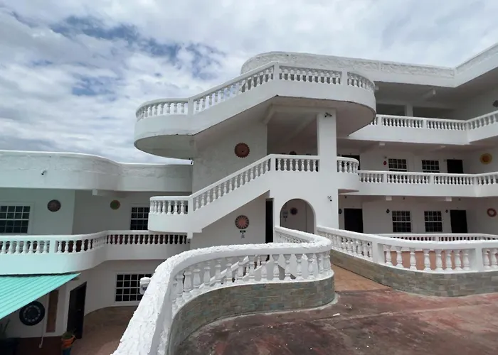 Las Palmas Hotel