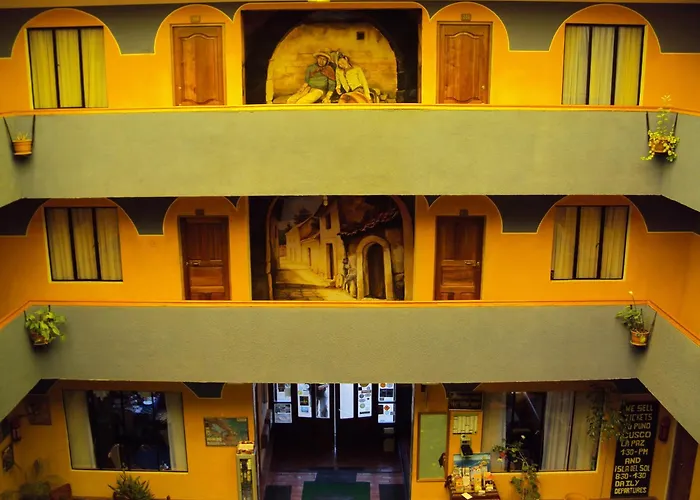 Hotel Utama