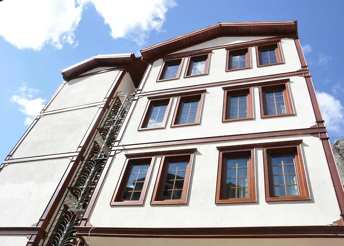 Simre Hotel