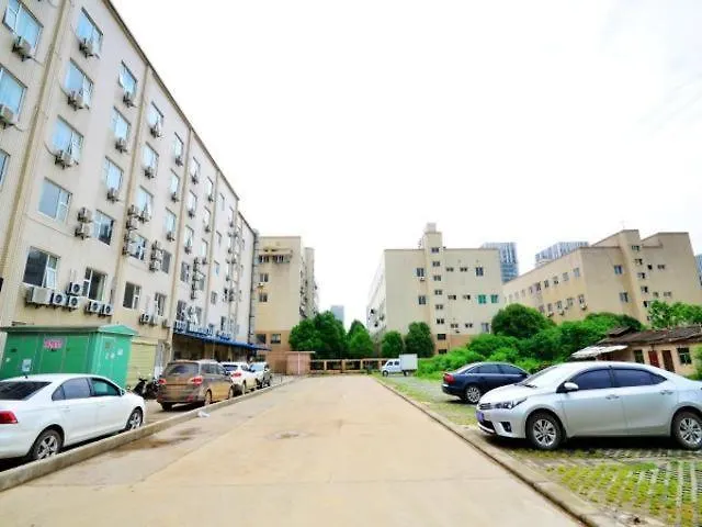 Jinjiang Inn Wuhan Optics Valley Avenue Gaoxiner Road