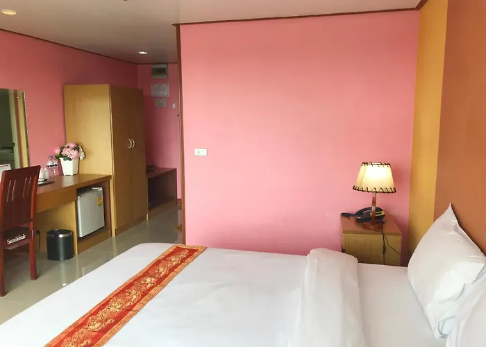 Toh Buk Seng Ayutthaya Hotel