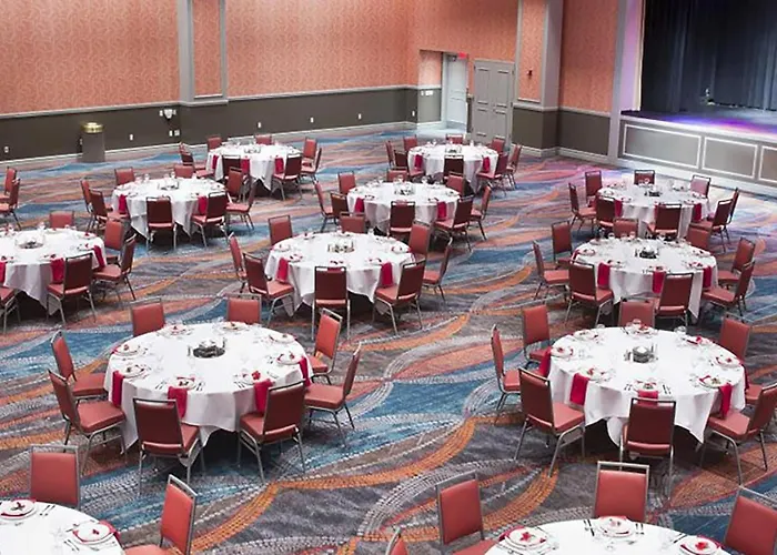 Isle Of Capri Casino Hotel Boonville & Casino - A Caesars Rewards Destination