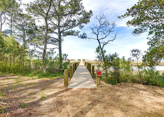 Cape Charles Home: Private Pier & Beach-Front Deck