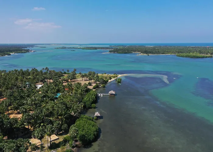 The Rascals Kite Resort