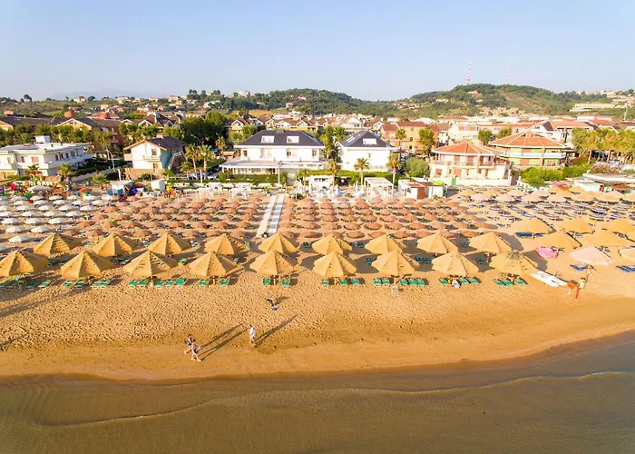 Albergo Punta De L'Est