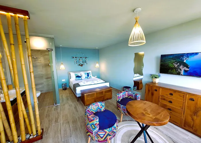Dolphin Bay Boutique Complex Sozopol