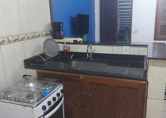 hospedagemsaopedro apartamento com garagem a 13 km de Cabo frio 22 km de arraial do cabo