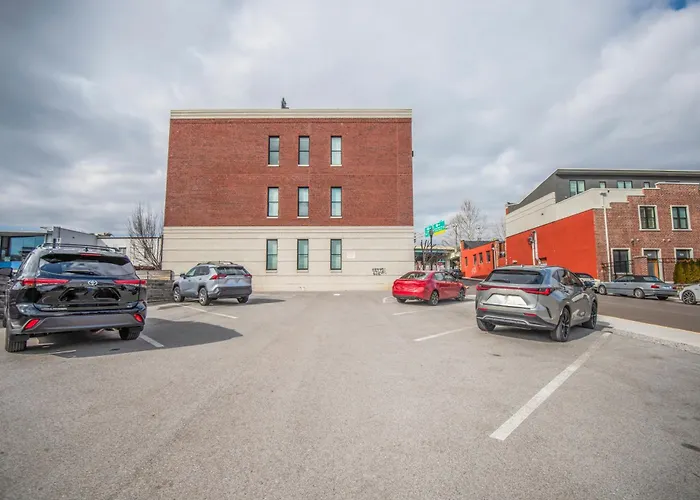 Cooper Corner -Oldcity-Selfcheckin-