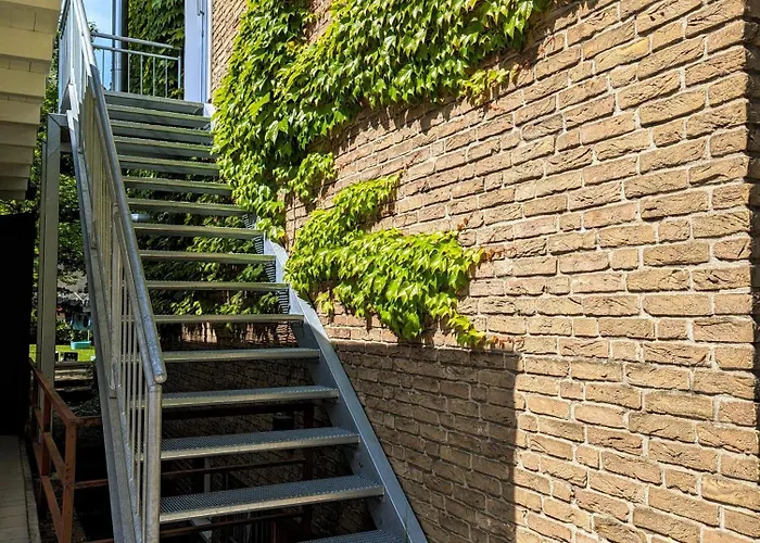 Apartment Mit Balkon In Hannover-Ahlem