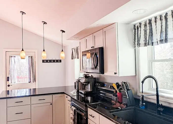 Glen Mary Apartments