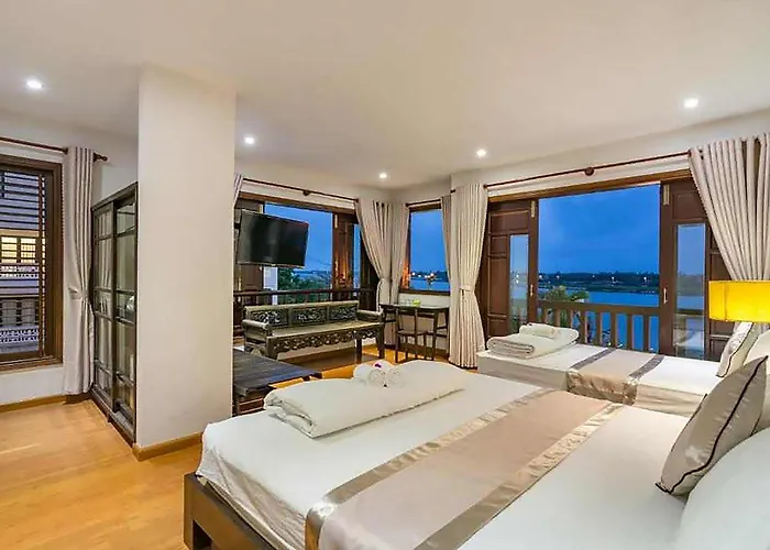 B'Lan Riverside Villa