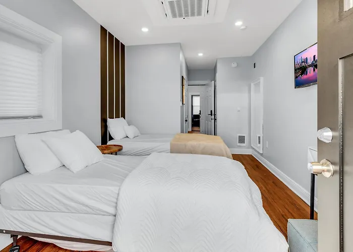 Fairmount Art Museum Center City Suites