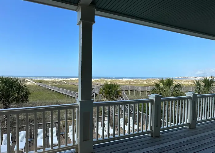 Southern Charm Of Holden Beach
