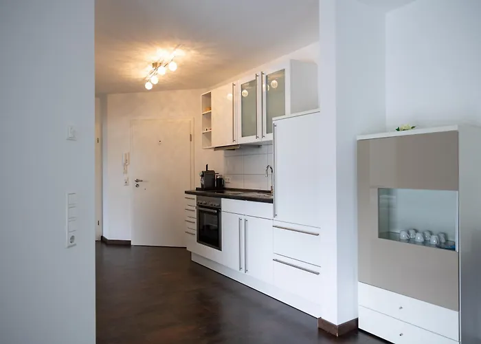 2 Zimmer Ferienwohnung mit 2 Balkons in Südbaden Bad Bellingen Hertingen Golf, Bike und Weinprobe
