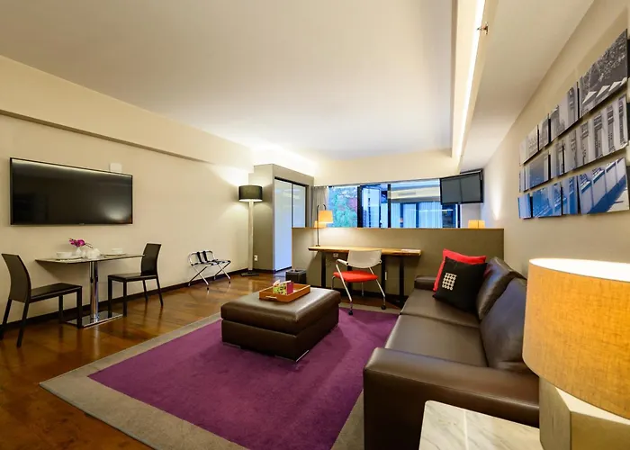 Las Suites Campos Eliseos