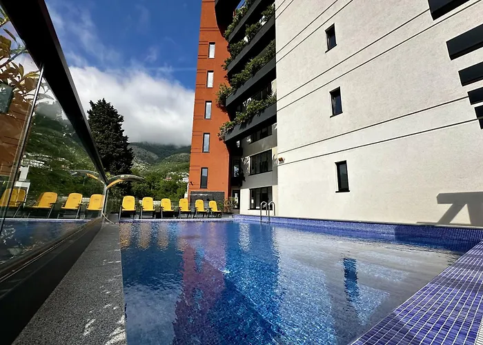 Hotel Del Medio