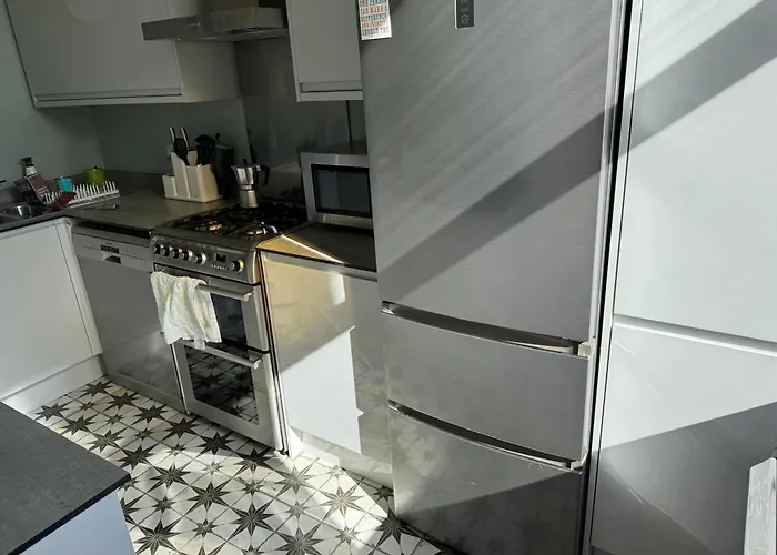 Airy Apartment Sefton Park