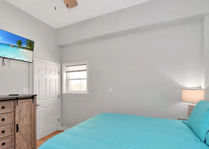 Dolphin Daze Hideaway By Pristine Properties Vacation Rentals