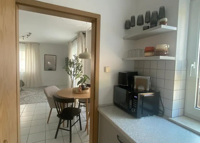 Moderne Wohnung mit Terrasse&Parkplatz; Nähe BWZK&Amazon