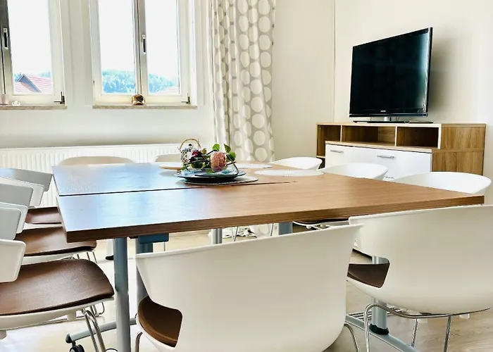 SH-Apartments-Idylische FeWo Amenti, Wifi, Parken, zentral