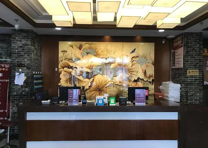 Pai Hotels Jinzhou Yi County Railway Station