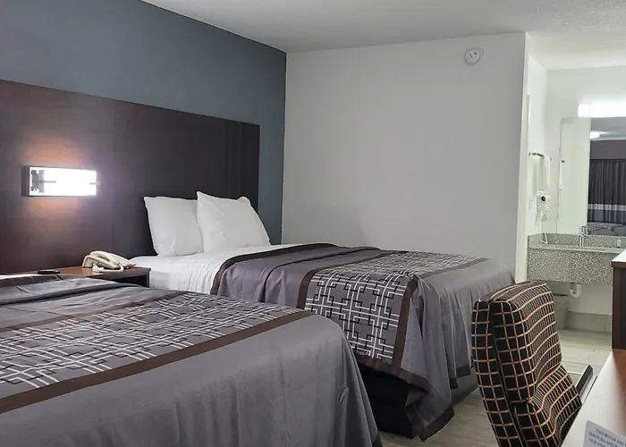Key West Inn - Boaz