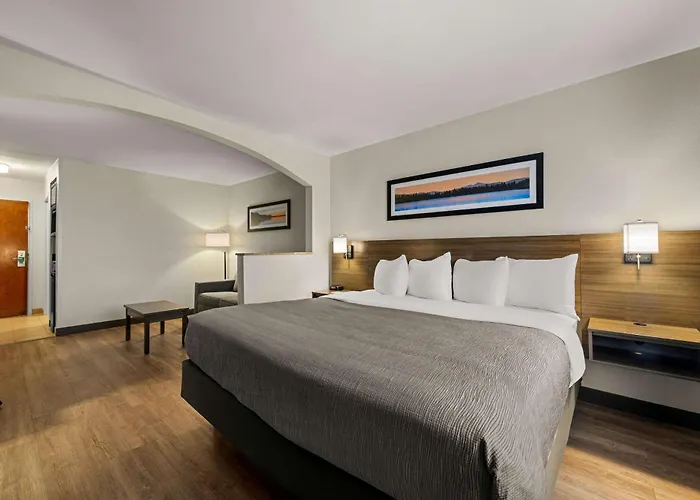 Quality Inn & Suites Matthews - Charlotte