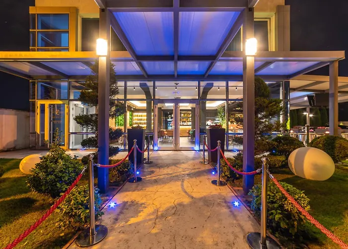 Hotel Luka'S