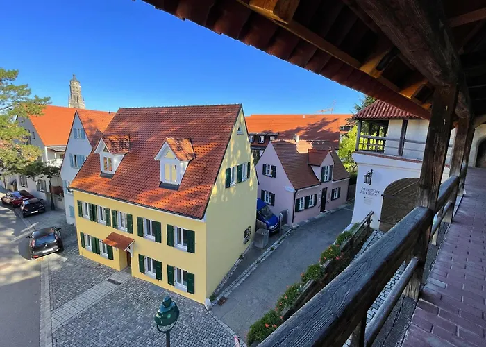stadtmauer apartments - Stilvolle Wohnung mit King Bett direkt an der historischen Stadtmauer