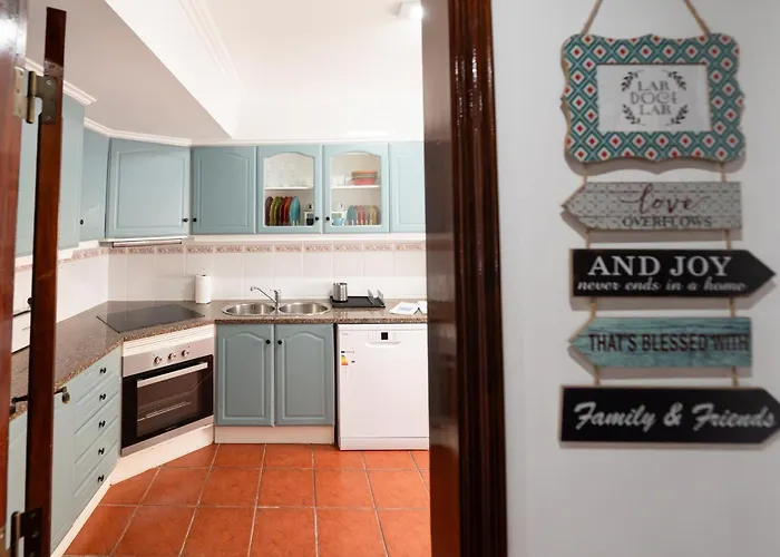 Lovely House, Paredes Alenquer
