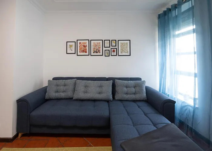 Lovely House, Paredes Alenquer