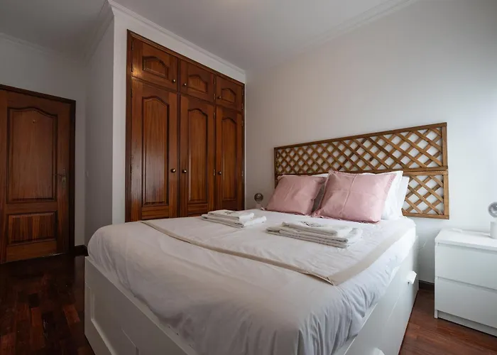 Lovely House, Paredes Alenquer