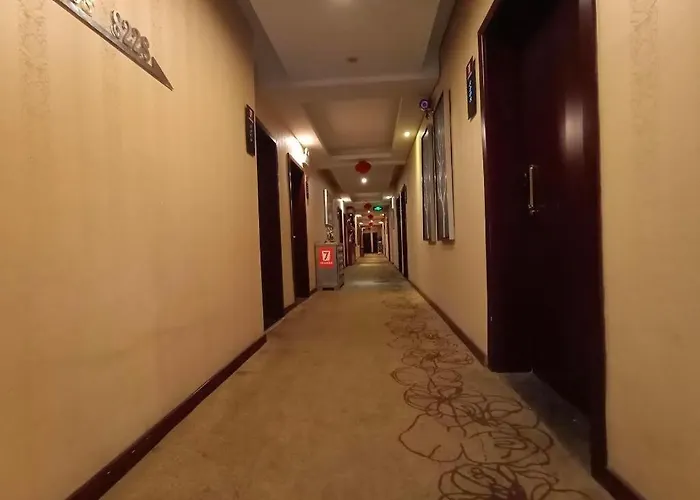 Pai Hotel Nanchong Huaxi Normal University