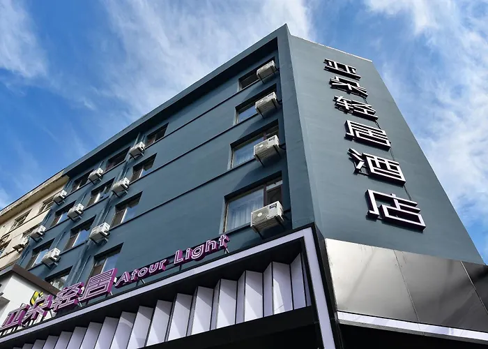 Atour Light Hotel Shenyang Tiexi Plaza Wanxianghui