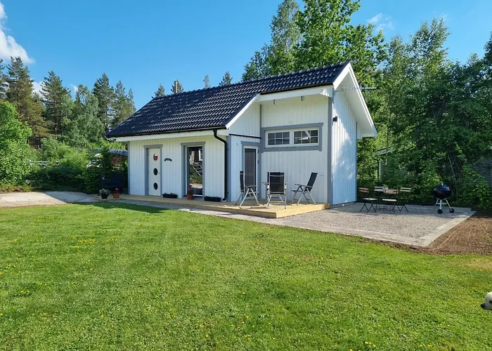 Attefallshuset Toftahoejden 7
