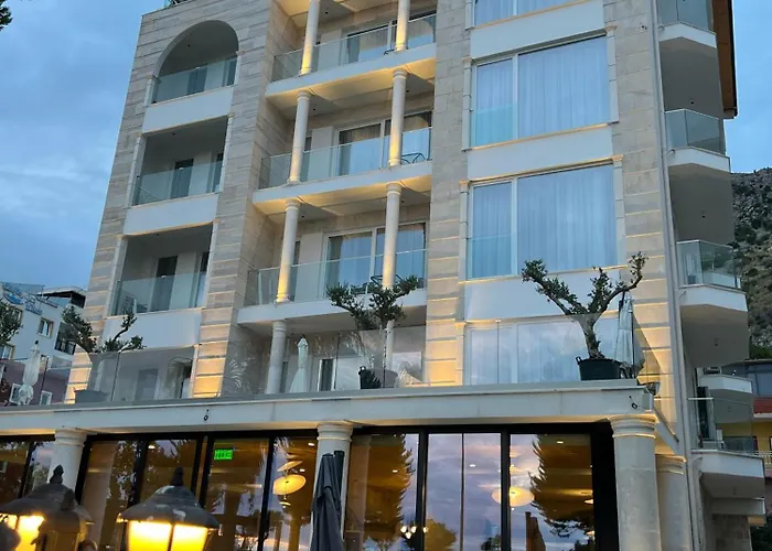 Trevi Hotel & Restorant, Shengjin