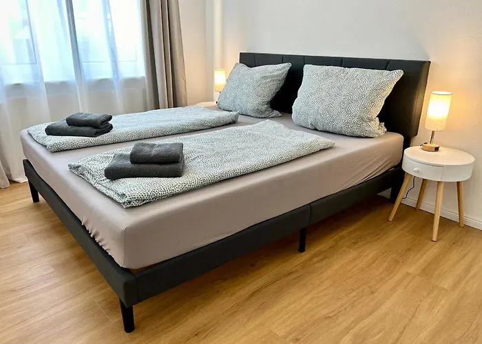 KorniApartment Zentrum 2 Schlafzimmer Stellplatz