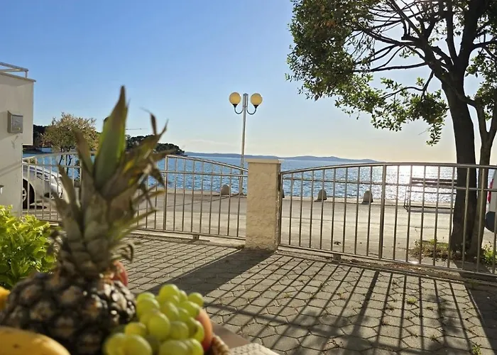 Seaside Apartments Petrcane
