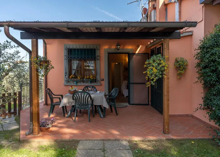Villa Sunshine Apartments