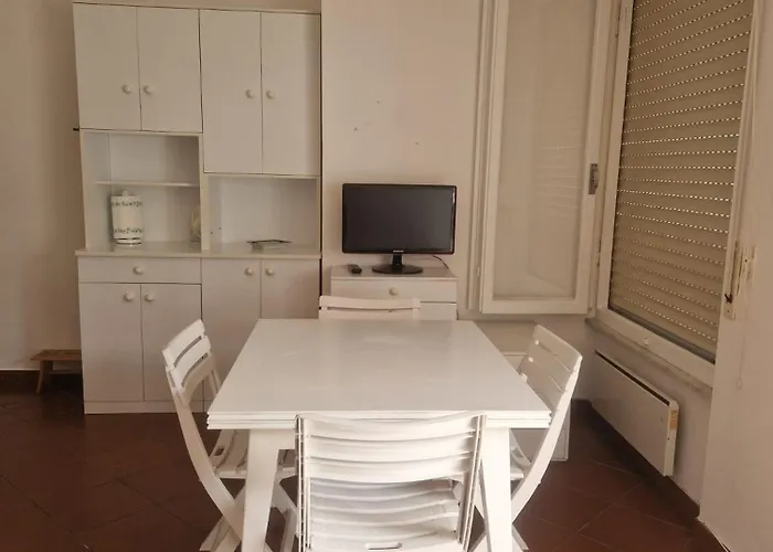 Tender To Riviera, Bilocale Vista Mare