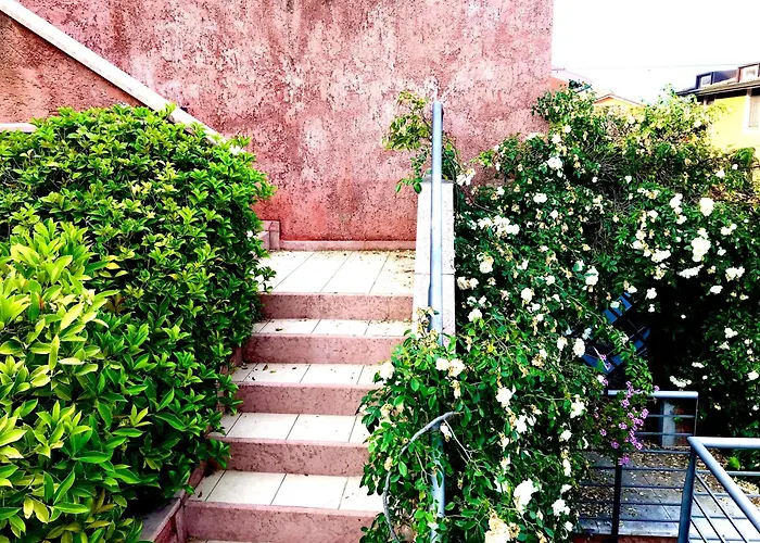 Villa Maria Apartments