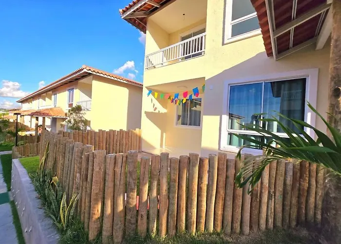Lindo apartamento em condominio dois ar cond