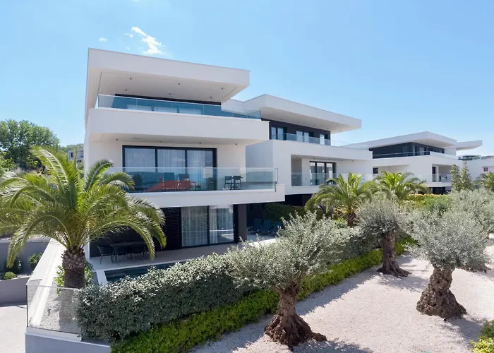 Hadrie Luxury Resort And Villas Azimut