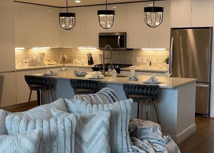 Buckhead Atlanta Luxury Suite