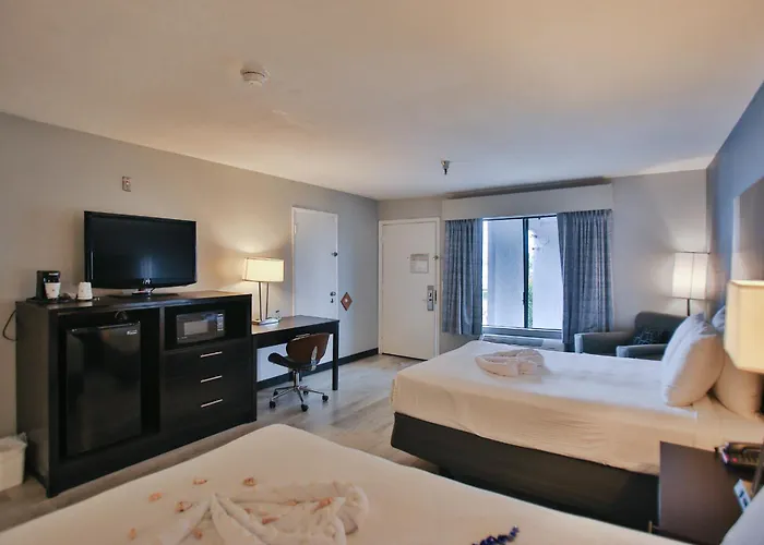 Best Western Surf City