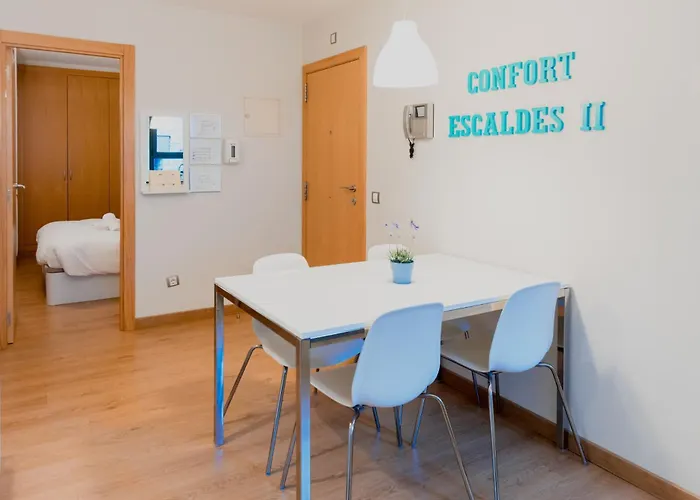 Confort Escaldes Hut 5003 - Hut 7755