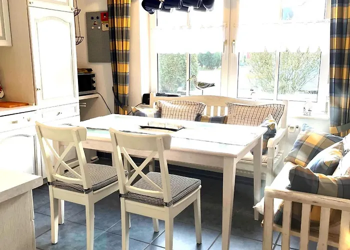 Ferienwohnung Haus Schwalbennest EG